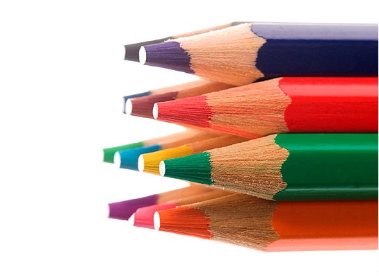 色鉛筆彩繪實錄分享，三大牌色鉛筆比較!